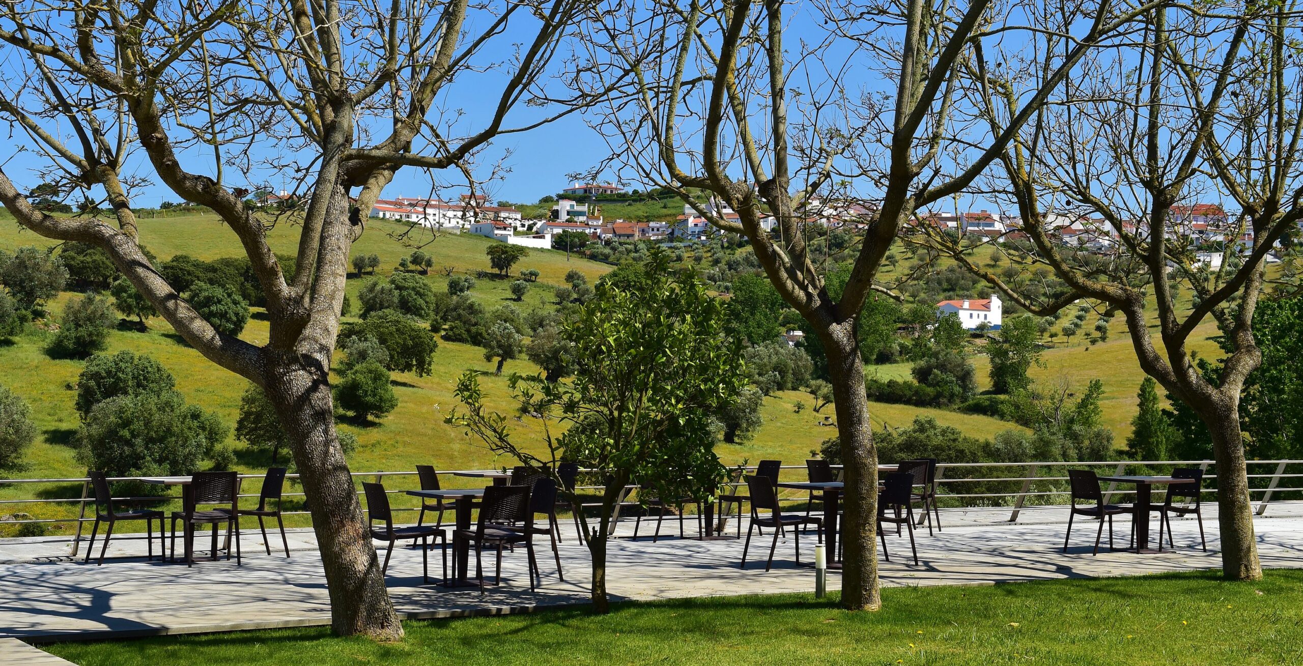 Jardins da Pousada Convento Arraiolos - crédito Turismo do Alentejo
